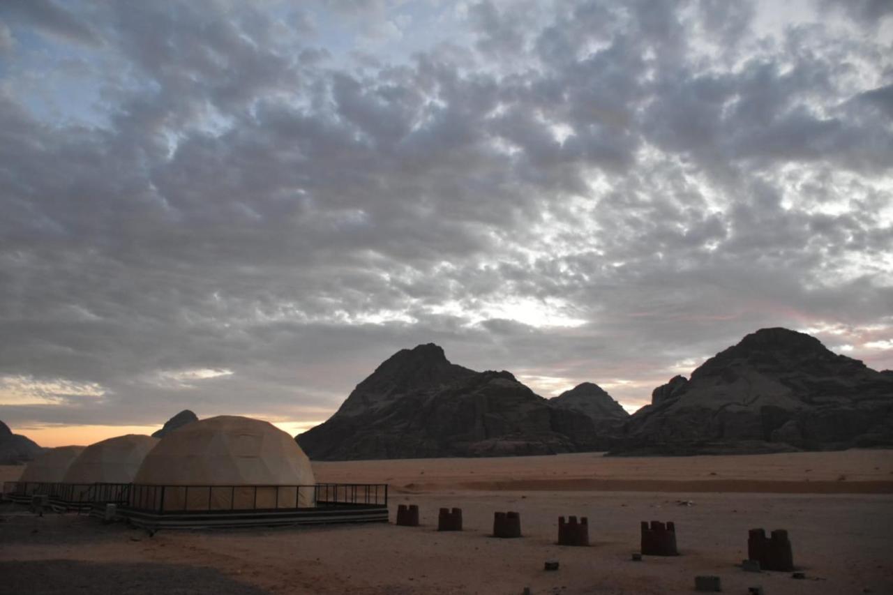 Jamal Rum Camp Wadi Rum Bagian luar foto